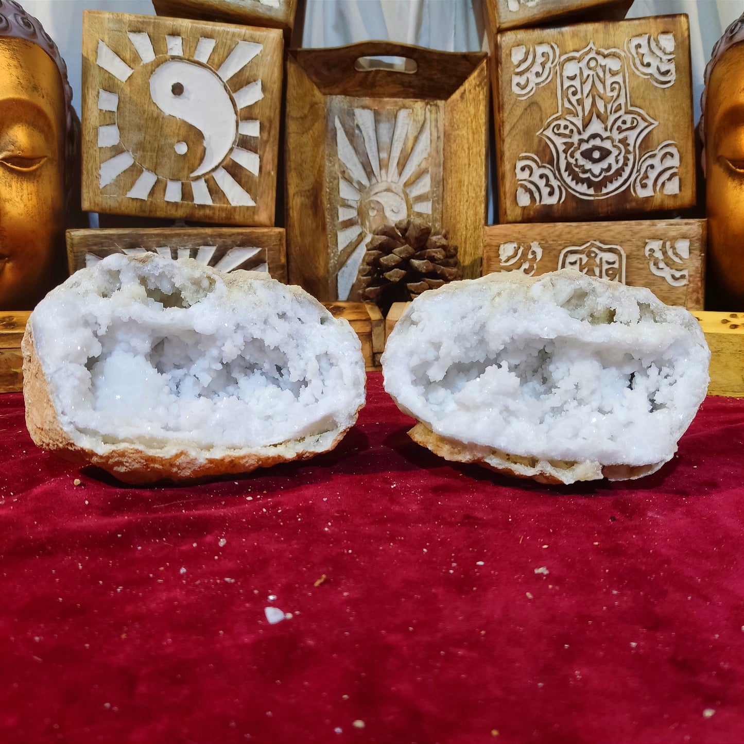 Geoda de Cuarzo Blanco 15CM