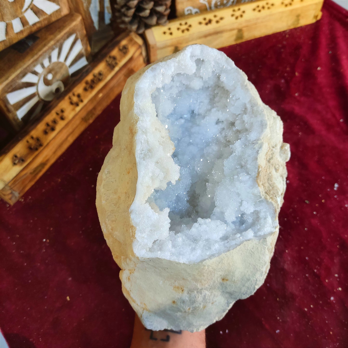 Geoda de Cuarzo Blanco 21 CM