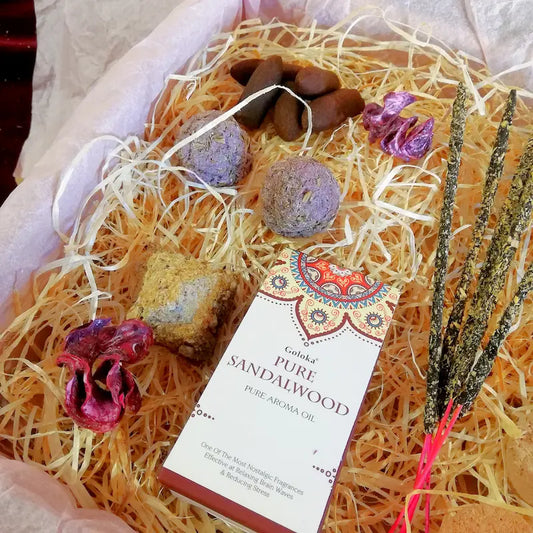 Kit Ritual personalizado con inciensos y hierbas según tu intención: protección, amor, prosperidad, limpieza o equilibrio energético. Con aromas y hierbas naturales, arcania artesania.