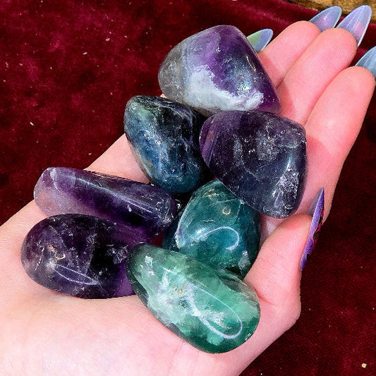 Rodado Fluorita – Claridad Mental, Equilibrio, Protección Energética