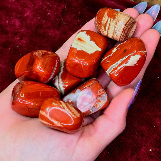 Rodado Jaspe Rojo – Vitalidad, Energía y Estabilidad Emocional