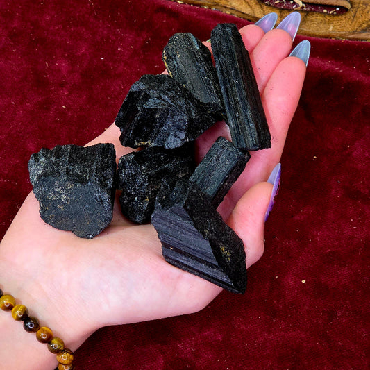 Rodado de Turmalina Negra Bruto – Protectora contra Energías Negativas