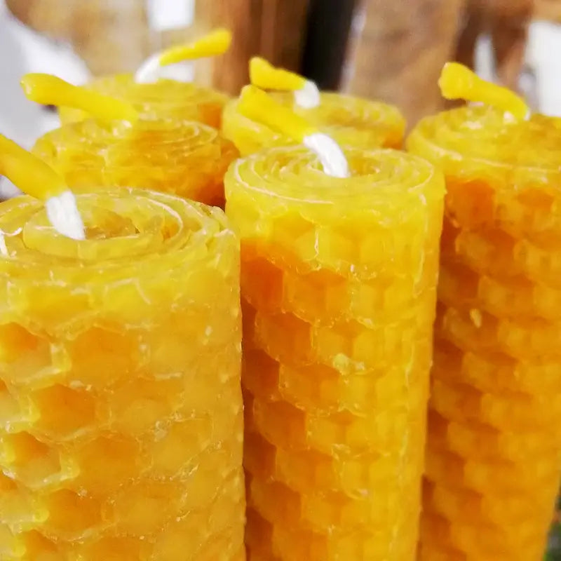 Velas de 2,5x20cm de miel y cera de Abeja Artesanales para días 11 y 22