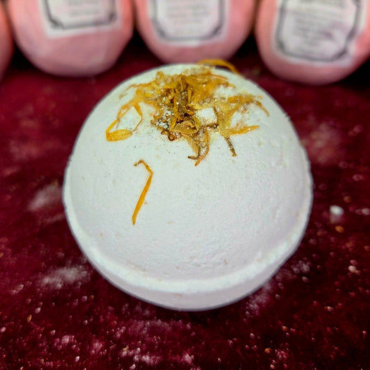 Bomba de Bano Energizante con Sal del Himalaya y Aceite Esencial de Limon, Jengibre, Aguacate, Naranja, Calendula