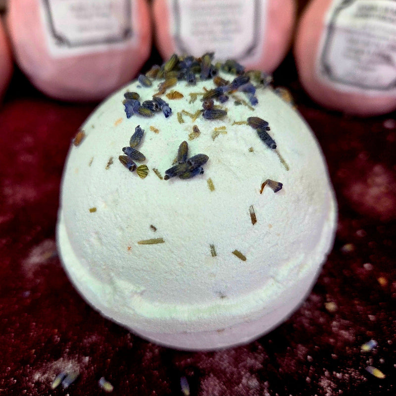 Bomba de Baño Relajante con Sal del Himalaya, Aceite Esencial de Lavanda y Aceite de Jojoba