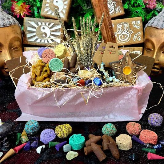 Caja Sorpresa pequena de Inciensos Minerales Cosmetica Natural y Esoterismo para regalo arcania artesania
