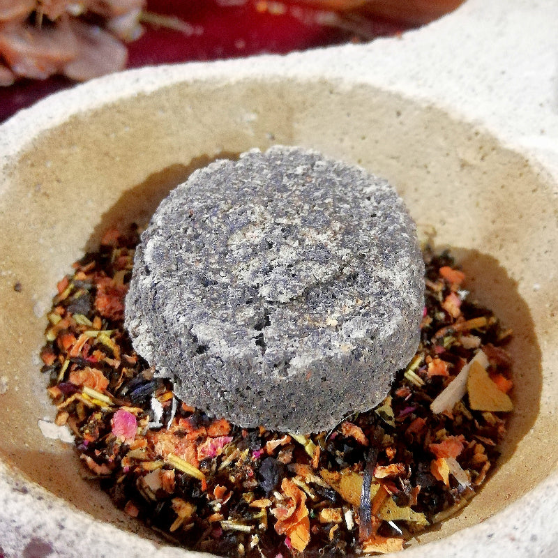 Carbon neutro Natural para sahumar con plantas, aceites y resinas