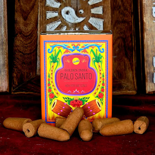 conos de incienso de Palo Santo, conocido ancestralmente como madera sagrada, es uno de los purificadores energéticos más poderosos de la naturaleza. hecho a mano arcania artesania