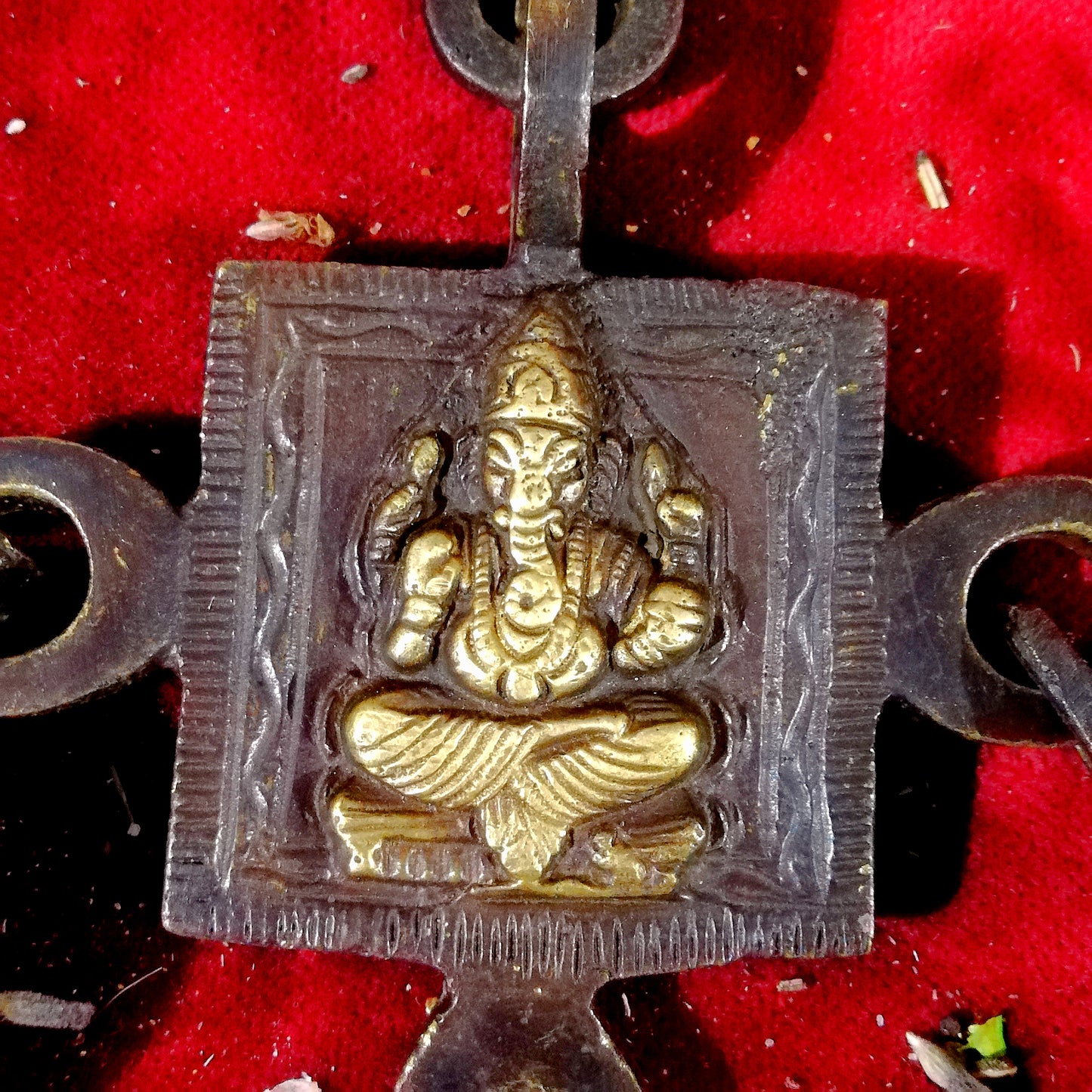 Campana Ganesha Hierro