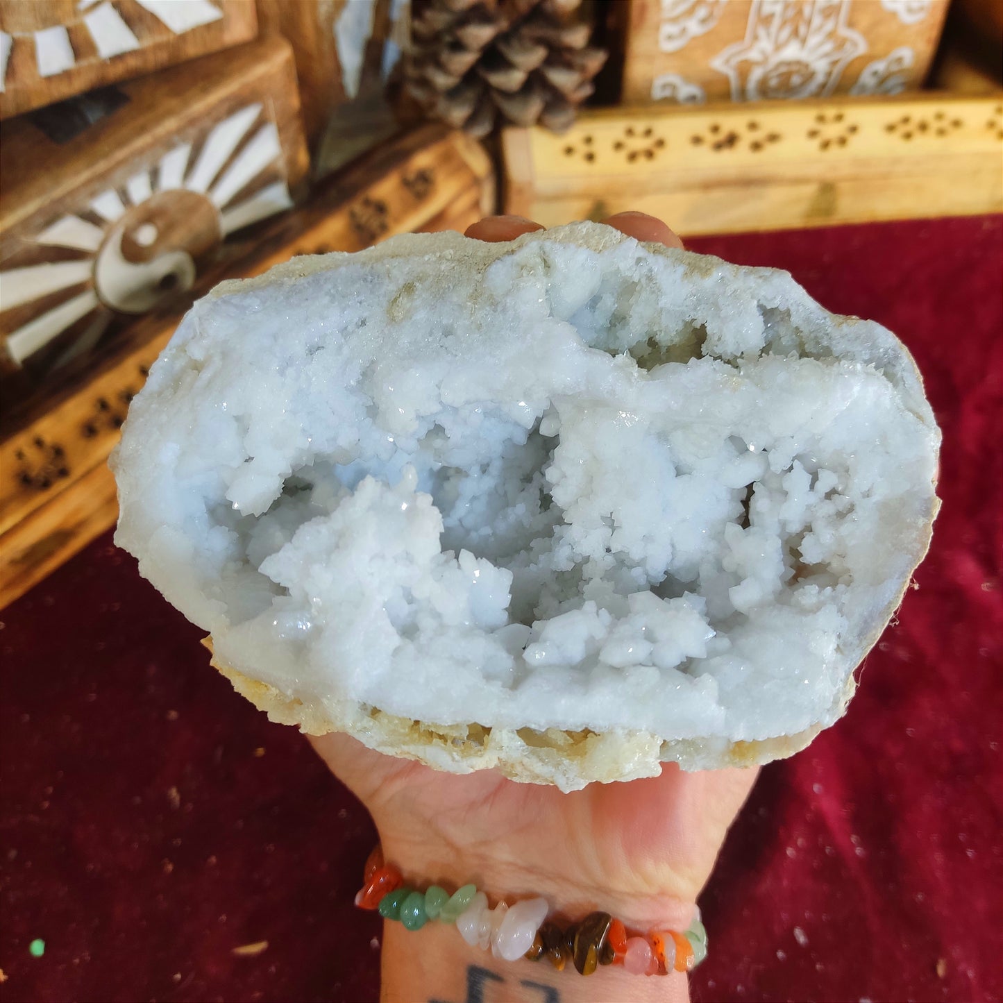 Geoda de Cuarzo Blanco 15CM