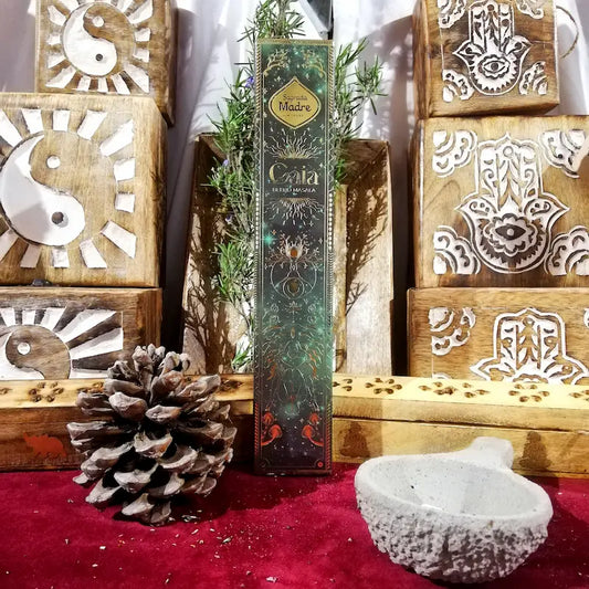 Incienso natural Gaia Sagrada
Madre conexion con lo natural Paz Interior Confianza Serenidad arcania artesania