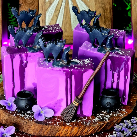 Jabon de Violeta 100% Natural con Aceite de Coco y Extracto de Lavanda