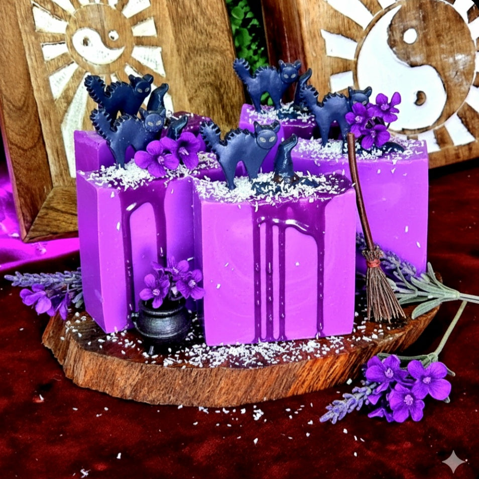 Jabon de Violeta 100% Natural con Aceite de Coco y Extracto de Lavanda