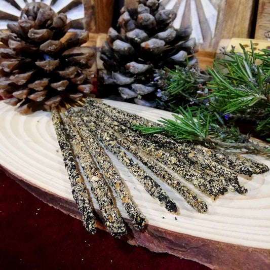 Kit Ritual personalizado con inciensos y hierbas según tu intención: protección, amor, prosperidad, limpieza o equilibrio energético.