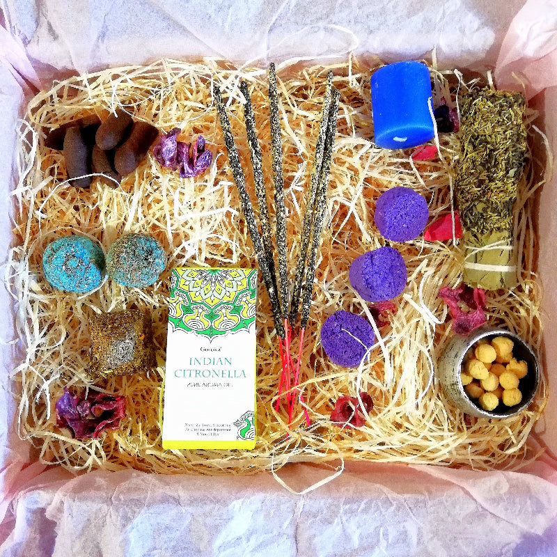 Kit ritual de inciensos para elevar tu energía, meditar, conectar con tu intuición y fortalecer la conexión espiritual en tu hogar o ritual personal.