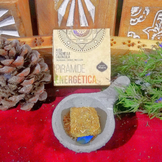 Piramide Energetica Ruda, Citronela y Calendula  Creatividad  Felicidad Proteccion