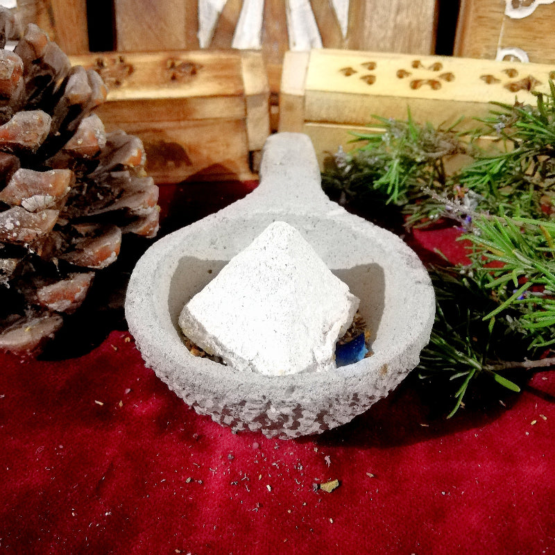 Piramide Energetica Yagra y Olibano Prosperidad  Abundancia  Purificacion