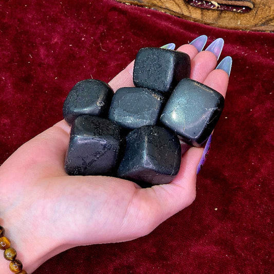 Rodado Shungita – Piedra Natural Protectora | Energía y Limpieza