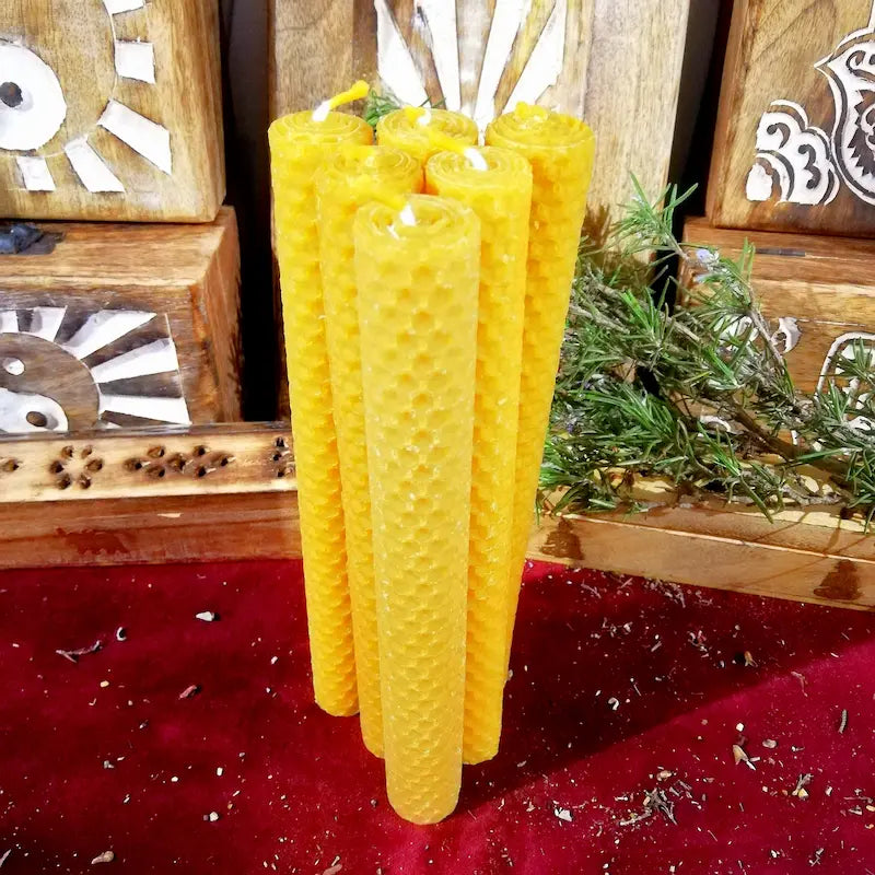 Velas de 2,5x20cm de miel y cera de Abeja Artesanales para días 11 y 22