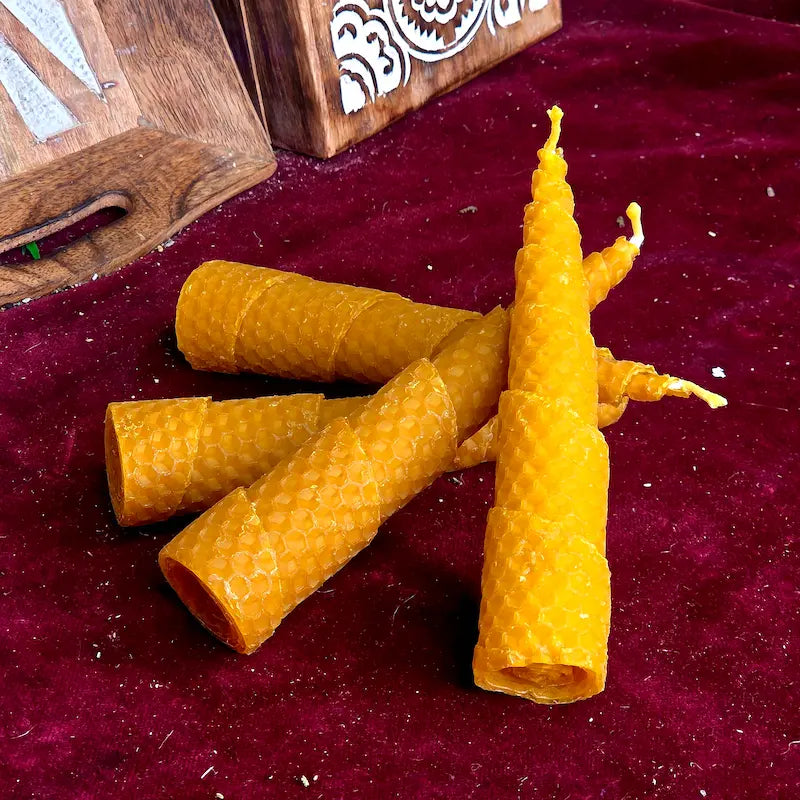 Velas de Espiral 15cm de miel y cera de Abeja Artesanales para días 11 y 22