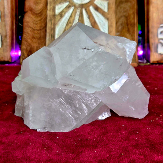 Drusa de Cuarzo Cristal 945g – Amplificador de Energía y Purificación