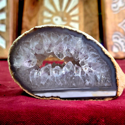 Geoda de Ágata 312g – Equilibrio, Protección y Armonía Emocional