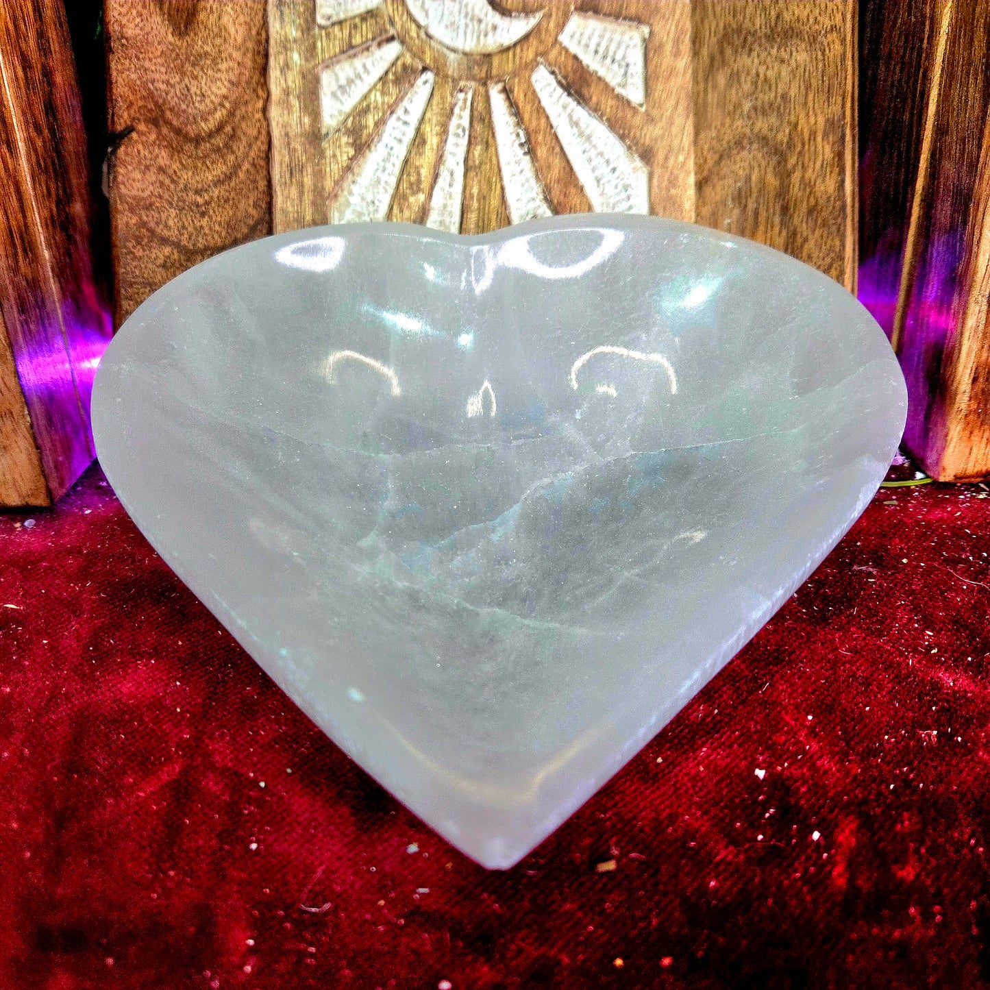 Cuenco de Selenita Corazón 14cm - Limpieza Energética y Paz Interior