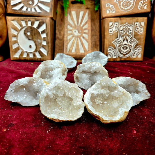 Geodas de Cuarzo Blanco Medianas