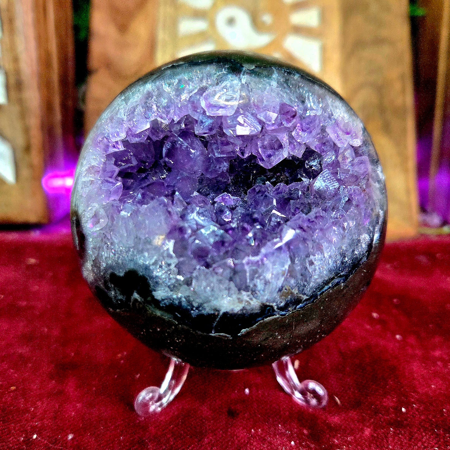 Esfera de Amatista 651g – Calma, Meditación y Equilibrio