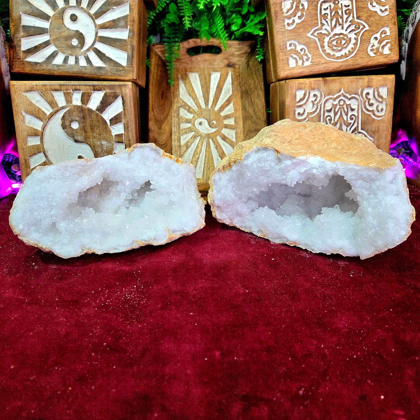 Geoda de Cuarzo Blanco 19 CM 3.877 kg