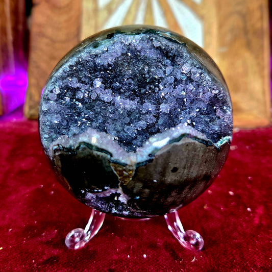 Esfera de Amatista 376g – Calma, Meditación y Equilibrio