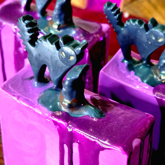 Jabón Hechizo de bruja - Aceite de Coco / Extracto de Lavanda