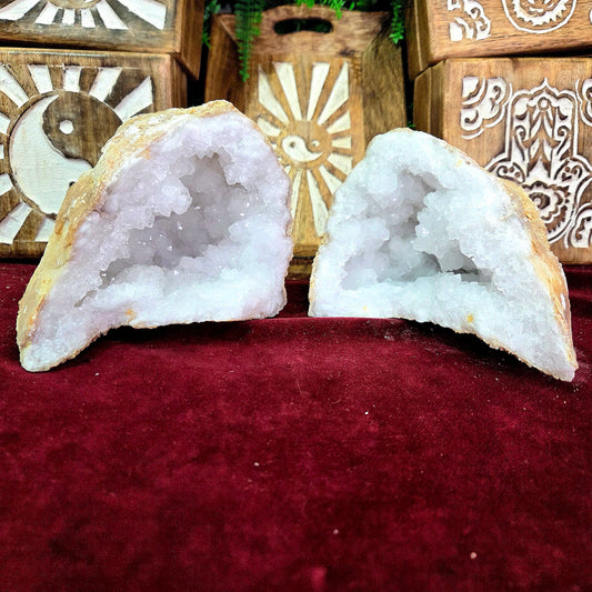 Geoda de Cuarzo Blanco 14.5 CM 2.769 kg